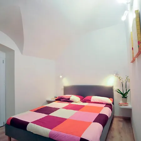 Διαμέρισμα Casa Pepi Center